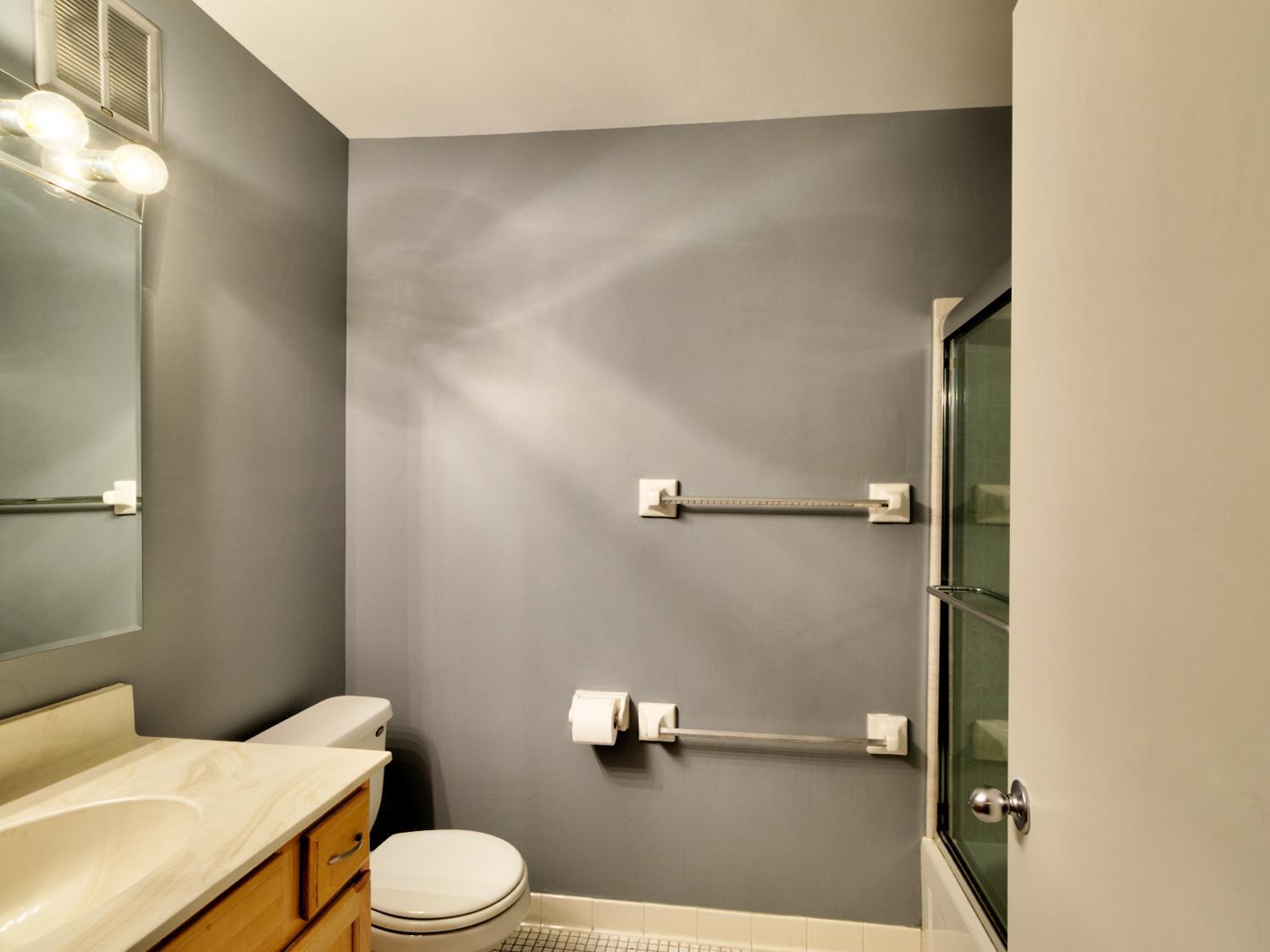 4130 Rahn Road, Unit 206 Eagan, MN 55122 - Photo 14 of 17 Gallery Image 14
