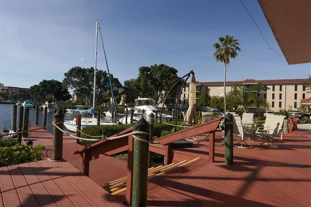 a view of a basketball court