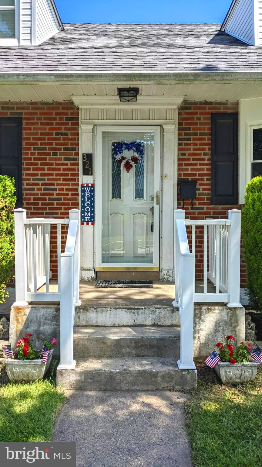321 Nicholson Road Ridley Park, PA 19078 - Photo 2 of 55 ENTRY