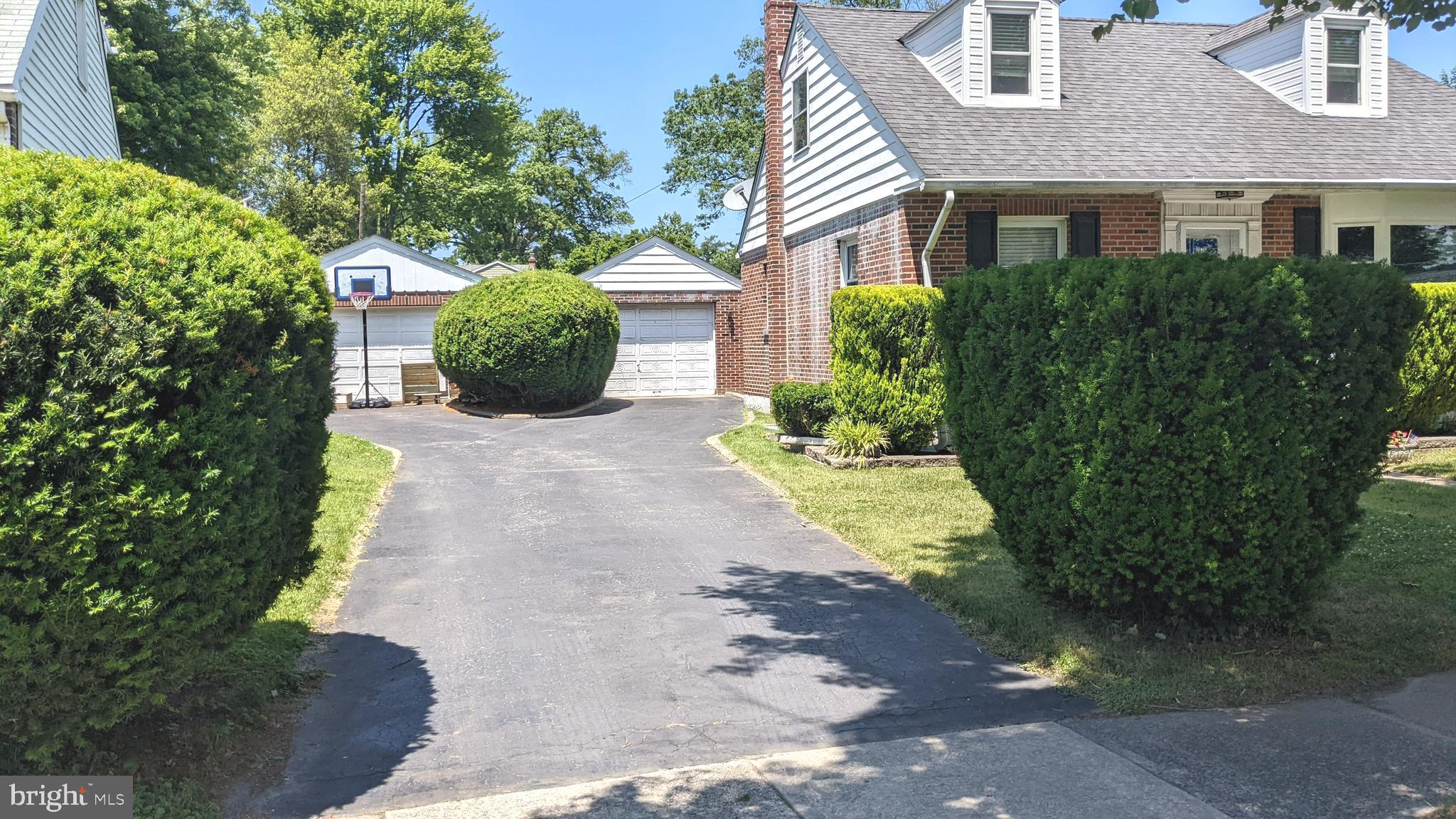 321 Nicholson Road Ridley Park, PA 19078 - Photo 52 of 55 Shared Driveway
