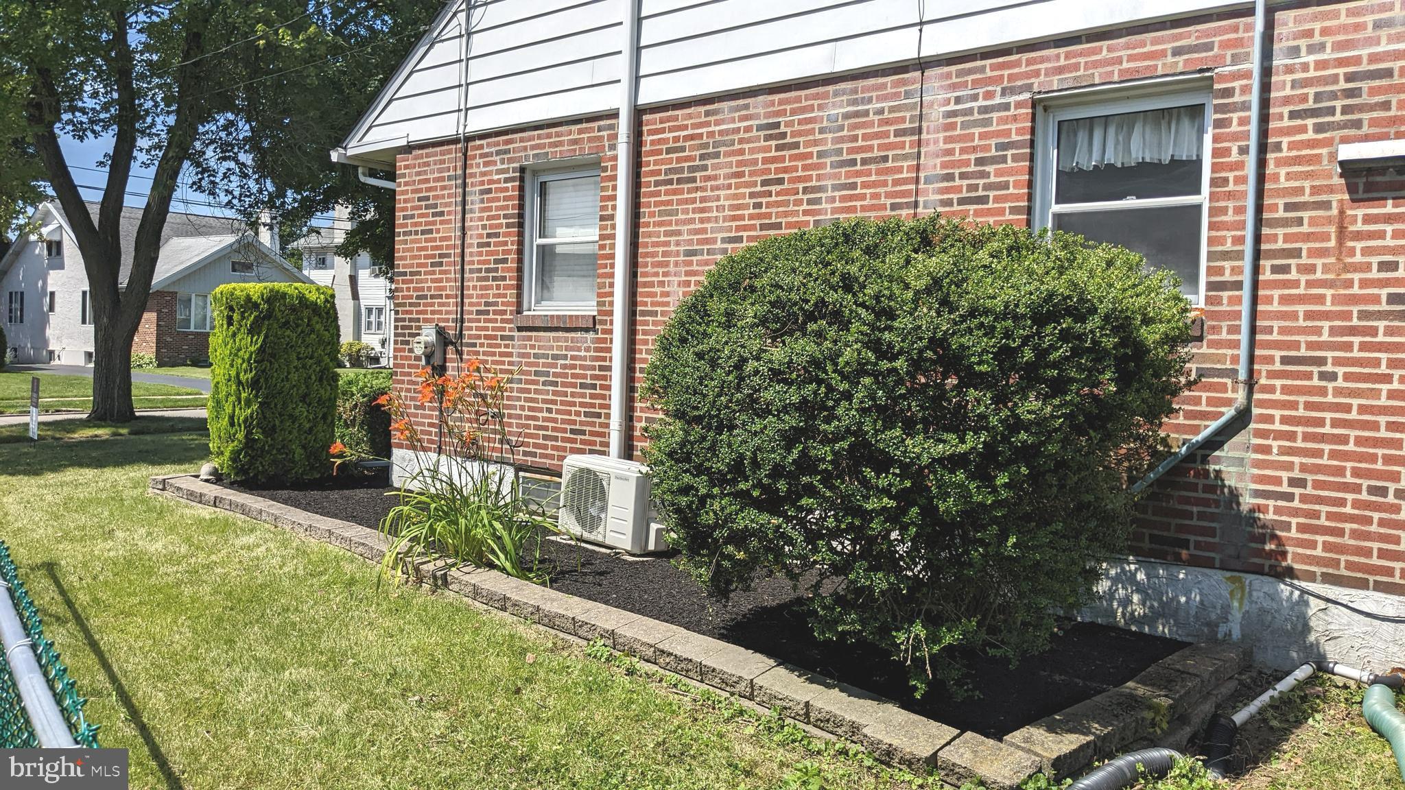 321 Nicholson Road Ridley Park, PA 19078 - Photo 8 of 55 Split AC for 2nd floor