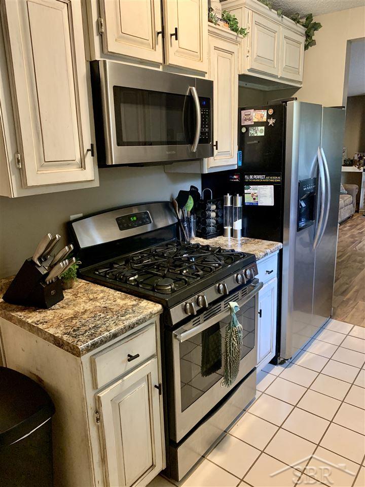 2147 Anderson Road Saginaw, MI 48603 - Photo 11 of 37 50026749-10.JPG
