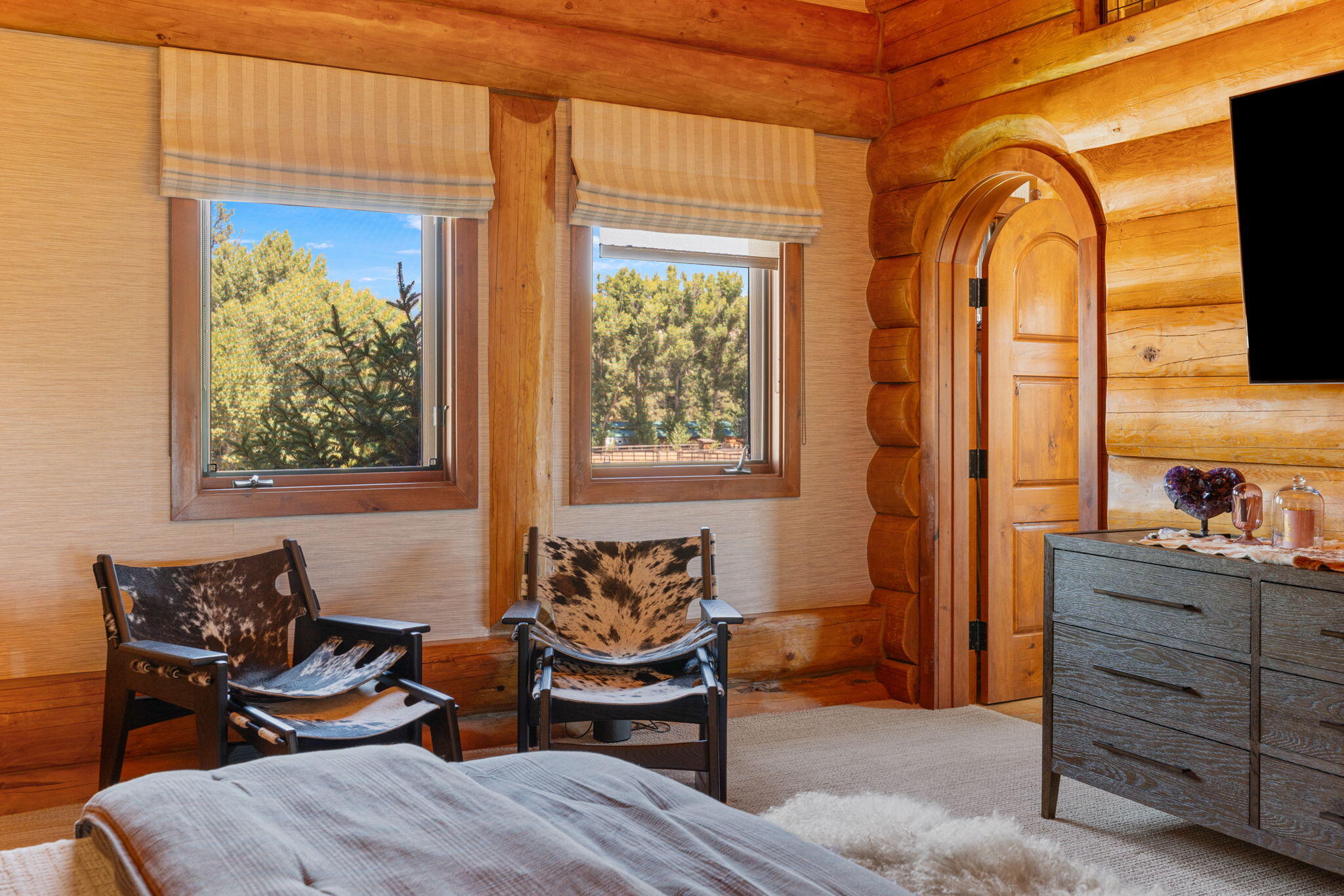 61380 Devils Ladder Road Mountain Center, CA 92561 - Photo 13 of 44 a bedroom with furniture and a window