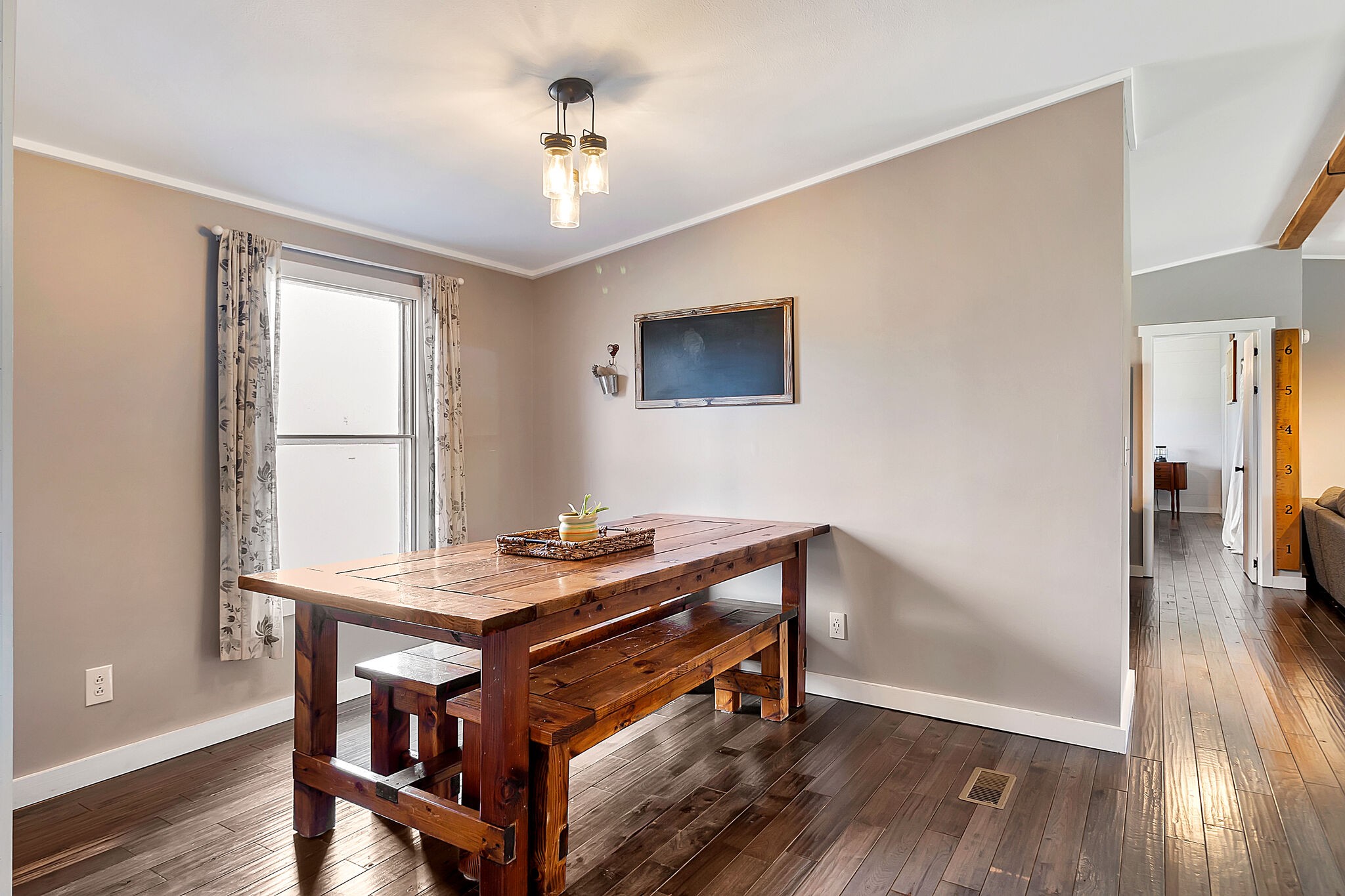 482 Fruit Valley Road Rockvale, TN 37153 - Photo 5 of 37 a workspace with wooden floor