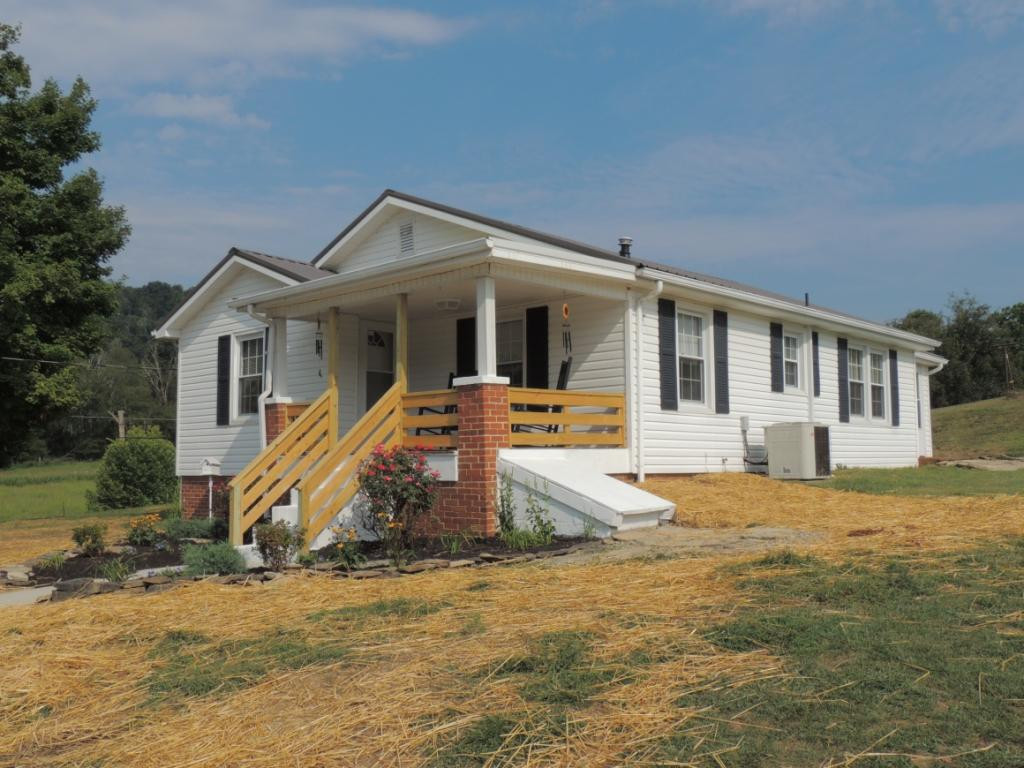 124 Meadow View Road Rogersville, TN 37857 - Photo 1 of 27 Photo 1