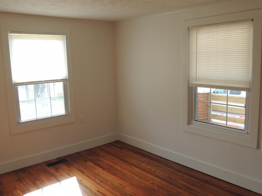 124 Meadow View Road Rogersville, TN 37857 - Photo 12 of 27 Bedroom 1