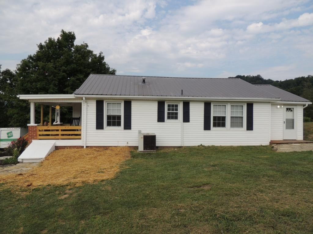 124 Meadow View Road Rogersville, TN 37857 - Photo 25 of 27 Side View
