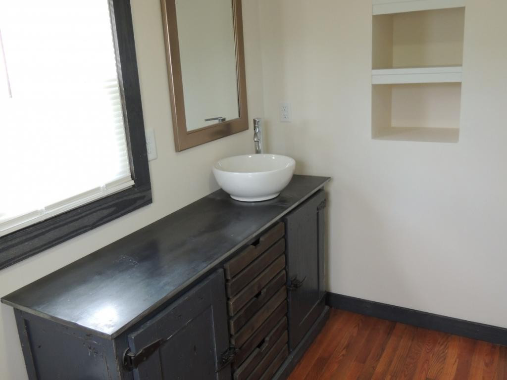 124 Meadow View Road Rogersville, TN 37857 - Photo 9 of 27 Master Bath