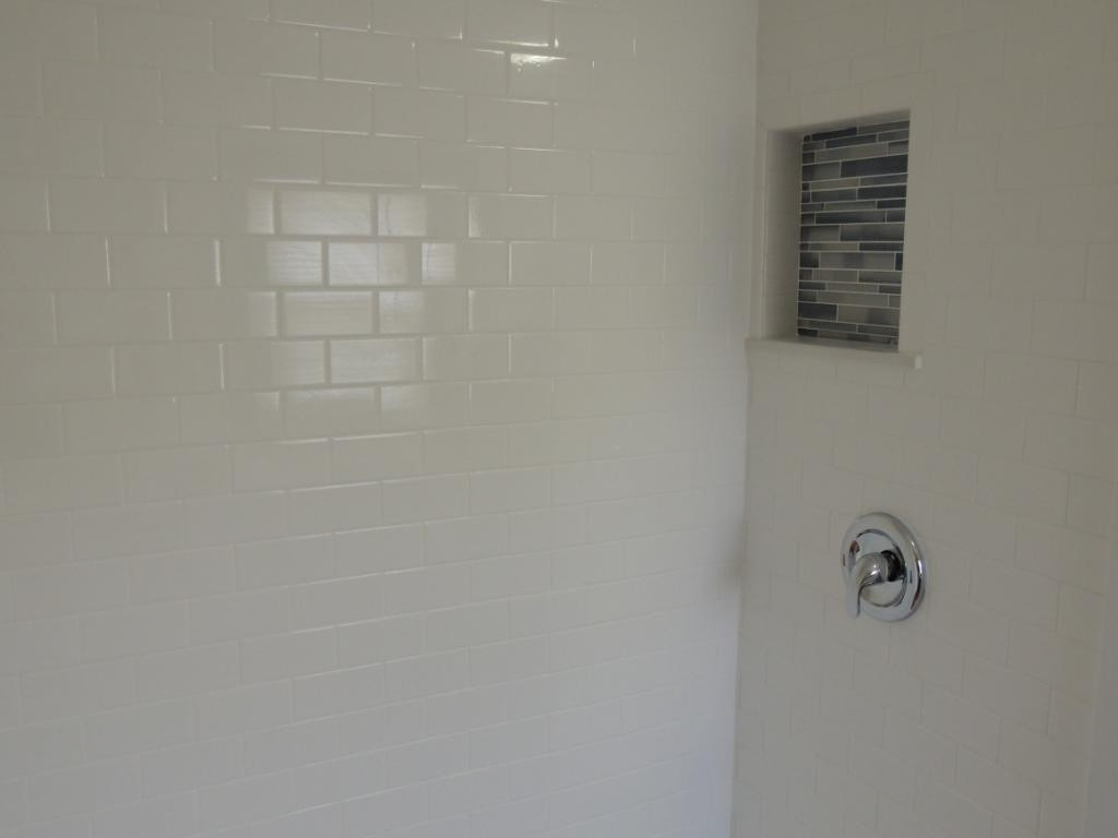 124 Meadow View Road Rogersville, TN 37857 - Photo 10 of 27 Master Bath