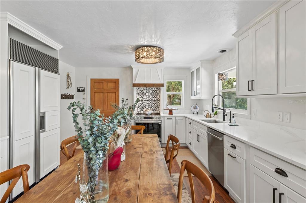 5710 Vanderipe Road Sarasota, FL 34241 - Photo 16 of 100 Gallery Image 16