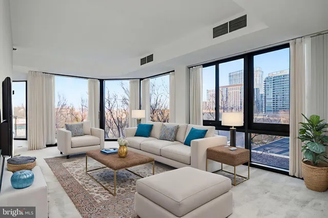 $399,999 | 1530 Key Boulevard, Unit 514, Arlington, VA 22209