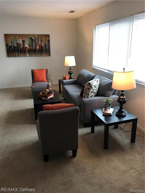 509 East University Drive, Unit 507 Rochester, MI 48307 - Photo 7 of 11