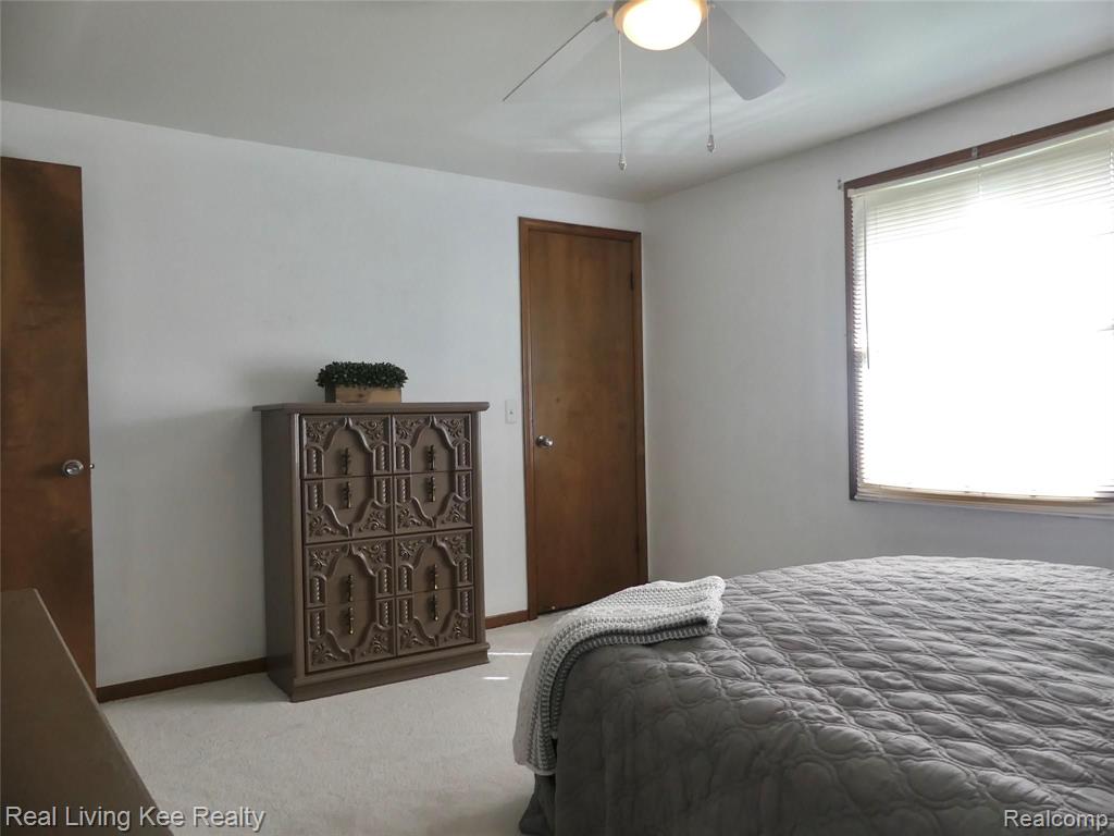 5118 Aintree Road Rochester, MI 48306 - Photo 32 of 47