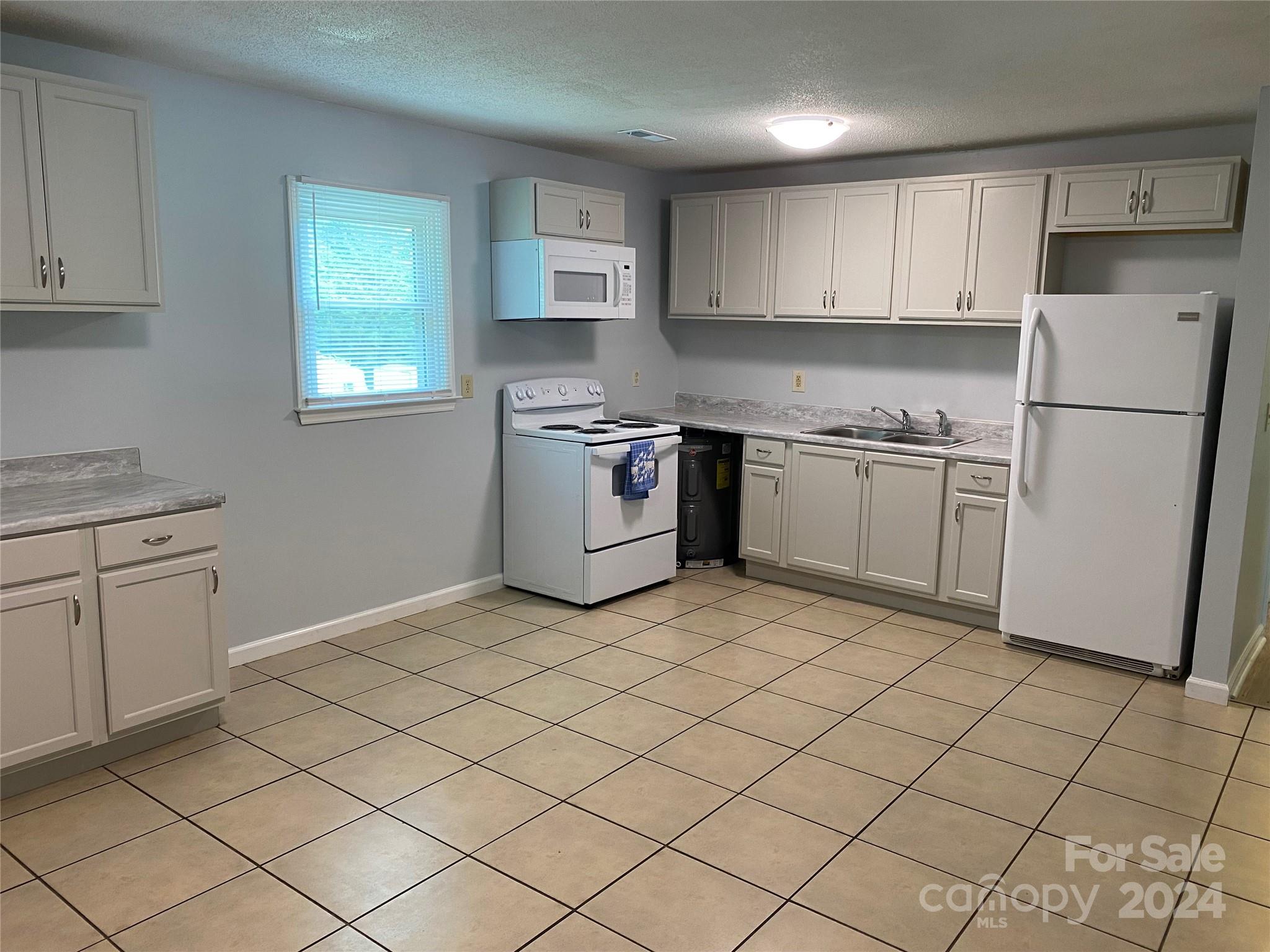 166 S Ridge Forest City, NC 28043 - Photo 13 of 39 Gallery Image 13