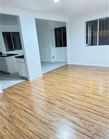 $3,200 | 822-824 East 87th Street, Los Angeles, CA 90002