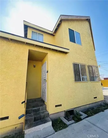 $3,200 | 822-824 East 87th Street, Los Angeles, CA 90002