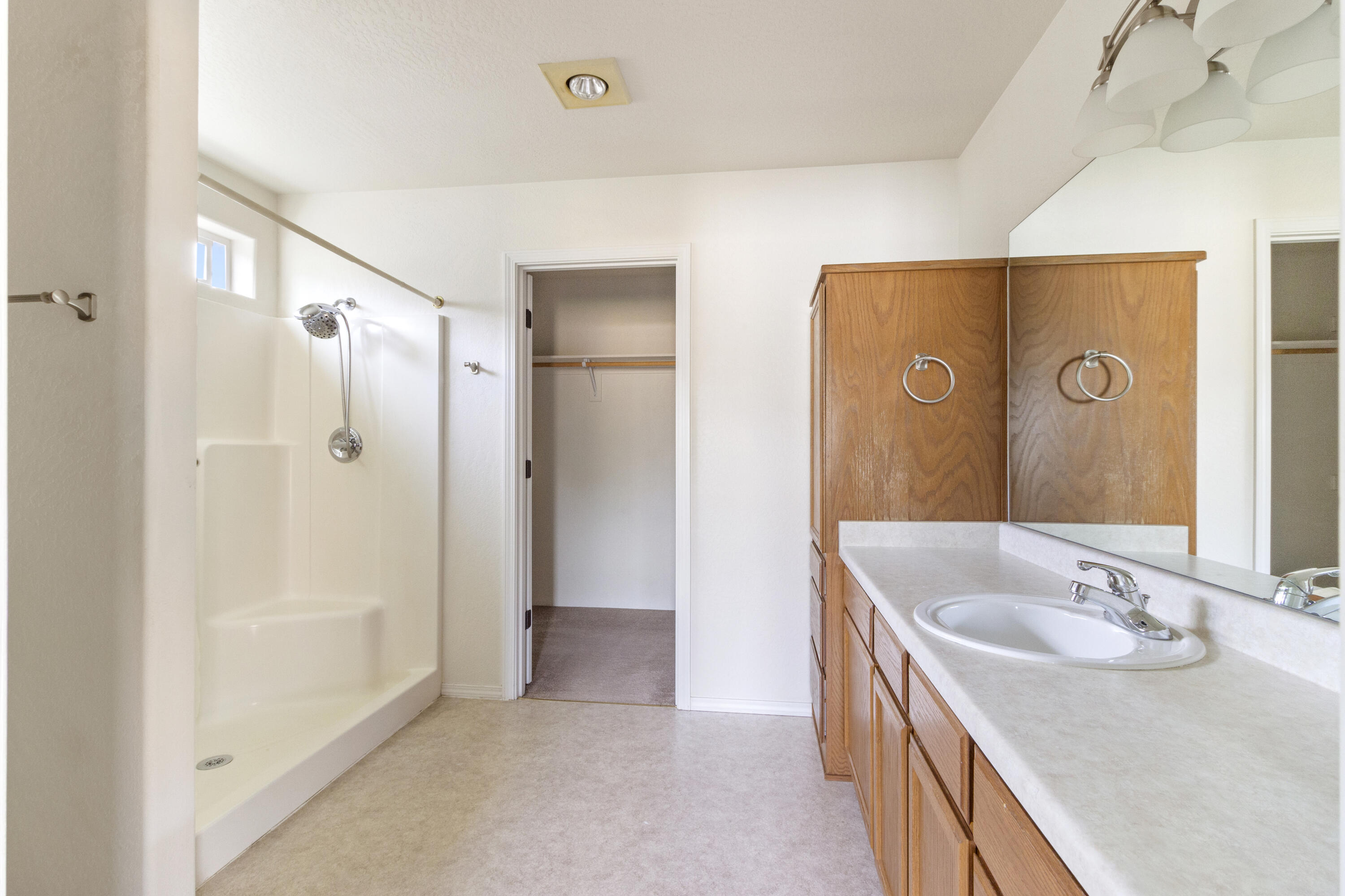1794 Key Drive Medford, OR 97501 - Photo 17 of 29 18-1794 Key Drive-18