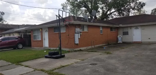 $285,000 | 3438-40 Jackson Boulevard, Chalmette, LA 70043