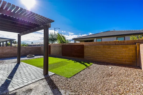$2,200 | 5413 Desert Mirage Road, North Las Vegas, NV 89081