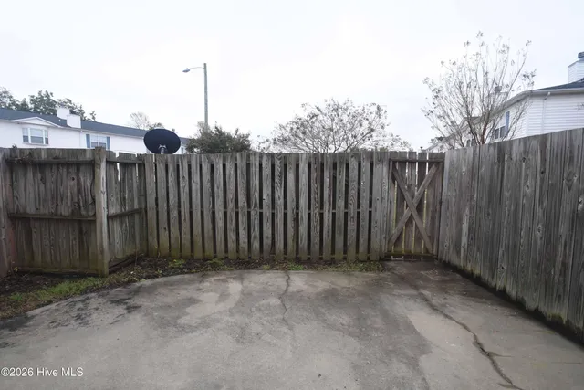 $1,100 | 3903 Sterling Pointe Drive, Unit PP2, Winterville, NC 28590