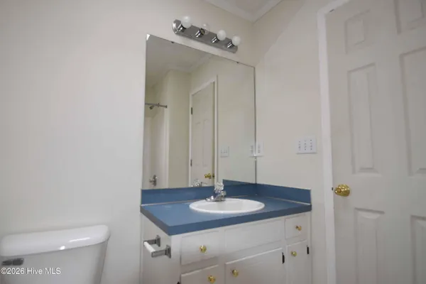 $1,100 | 3903 Sterling Pointe Drive, Unit PP2, Winterville, NC 28590