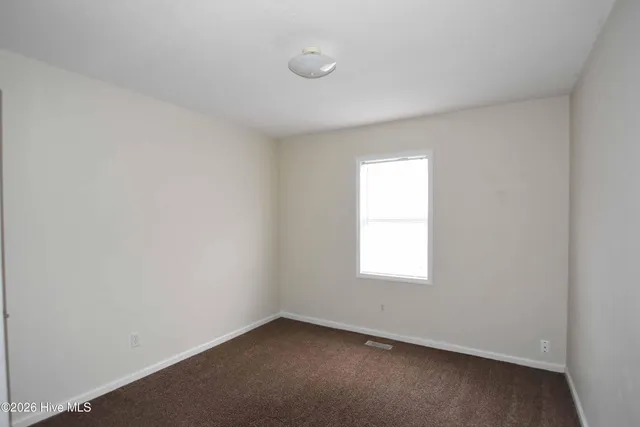 $1,100 | 3903 Sterling Pointe Drive, Unit PP2, Winterville, NC 28590