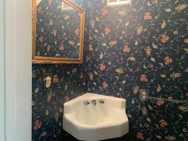 301 Broad Street, Unit 1 Charleston, SC 29401 - Photo 4 of 16 unnamed-8