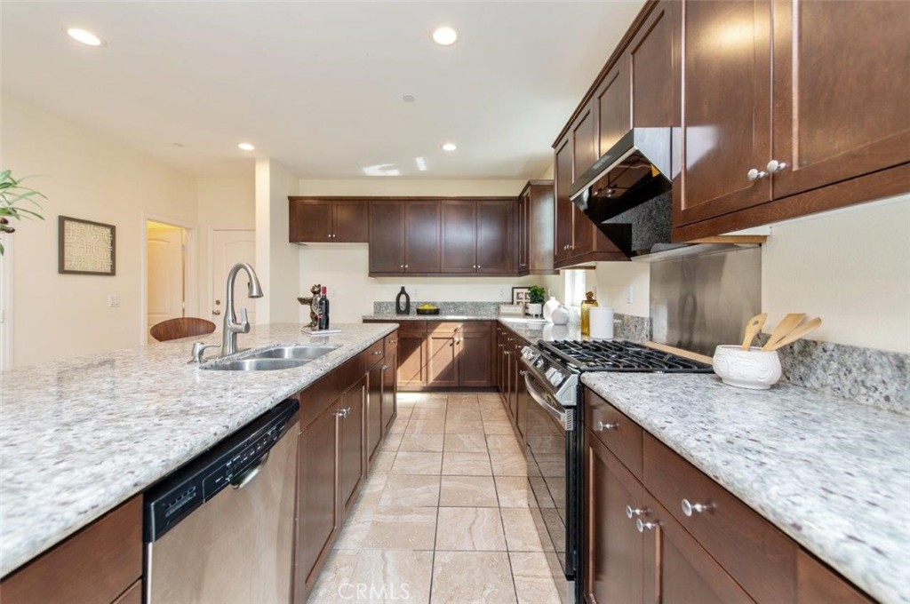 8607 Adega Rancho Cucamonga, CA 91730 - Photo 14 of 29