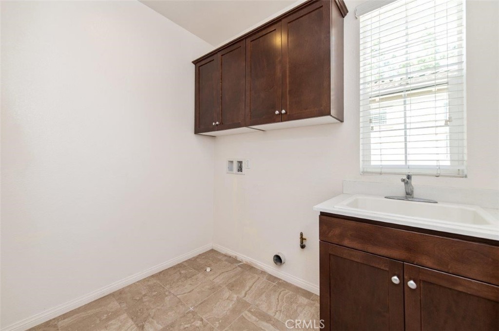 8607 Adega Rancho Cucamonga, CA 91730 - Photo 25 of 29