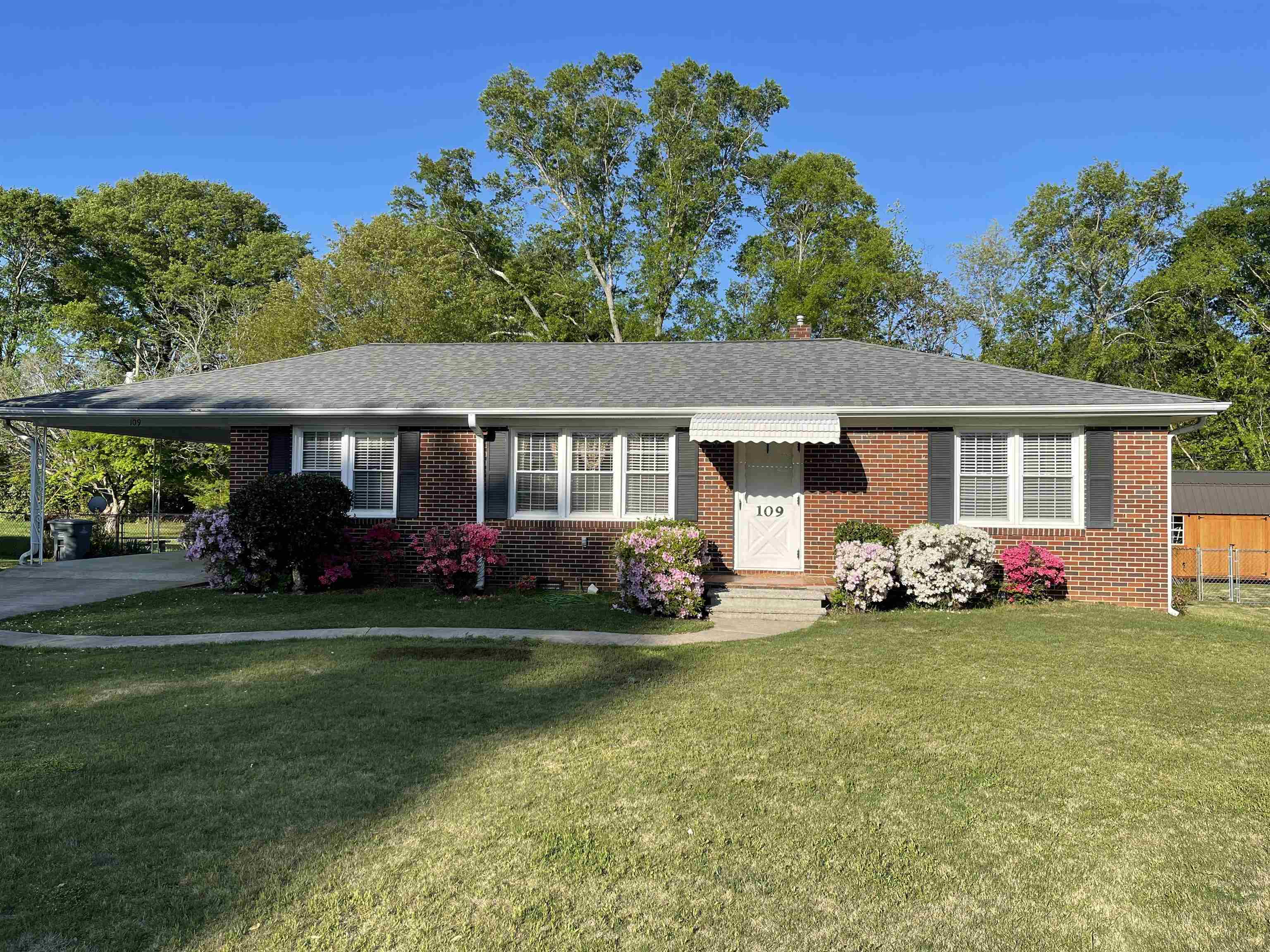 109 Loche Adele Drive Spartanburg, SC 29307 - Photo 4 of 27