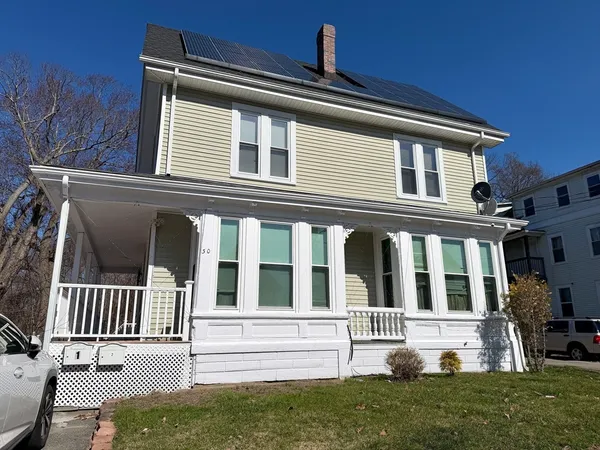 $3,700 | 30 Riverview Street, Unit 2, Brockton, MA 02302