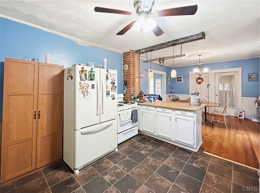 614 Turin Street Rome, NY 13440 - Photo 20 of 46 1st Floor Kitchen