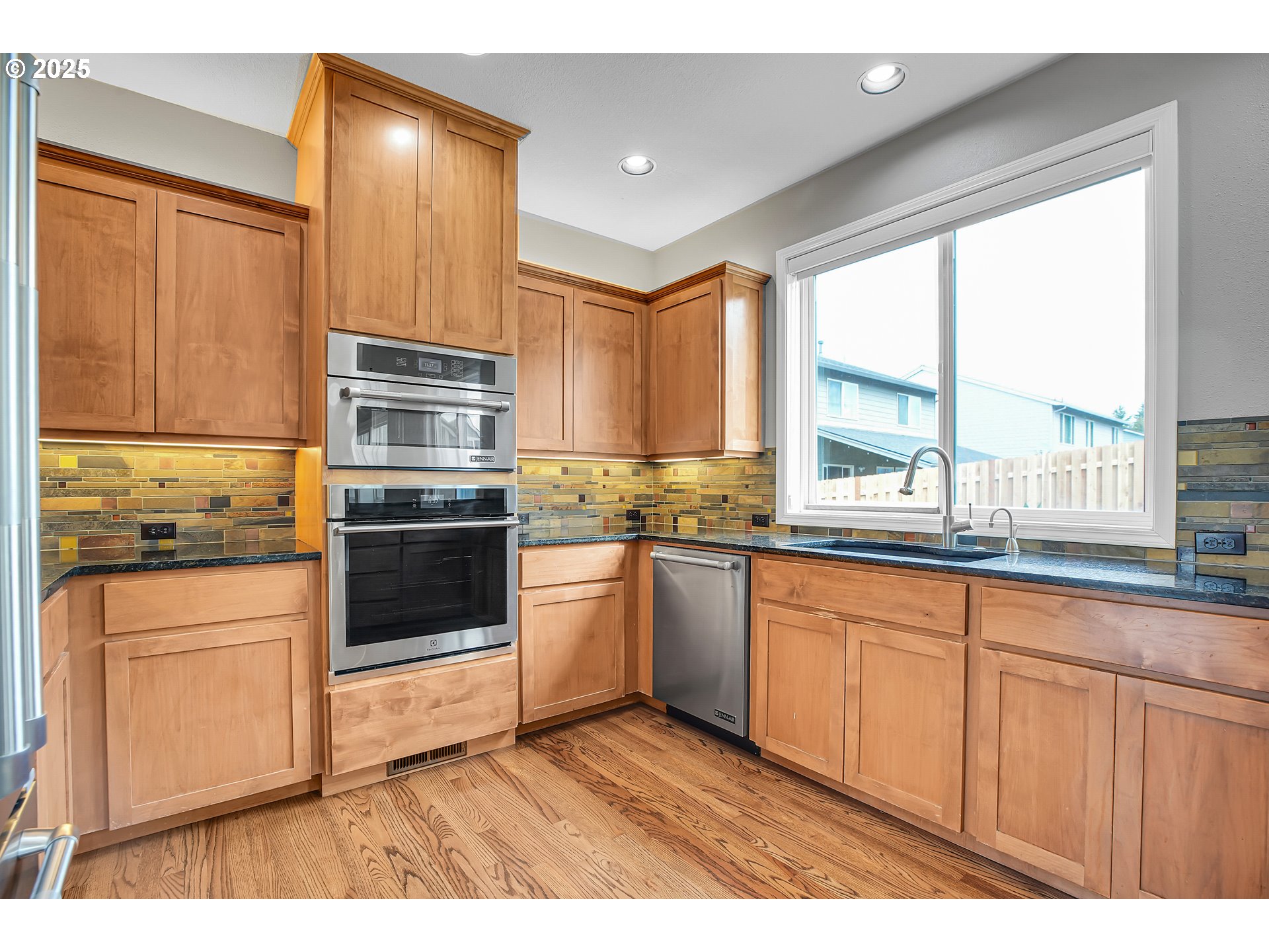 16099 Southeast Venice Ridge Way Damascus, OR 97089 - Photo 16 of 43