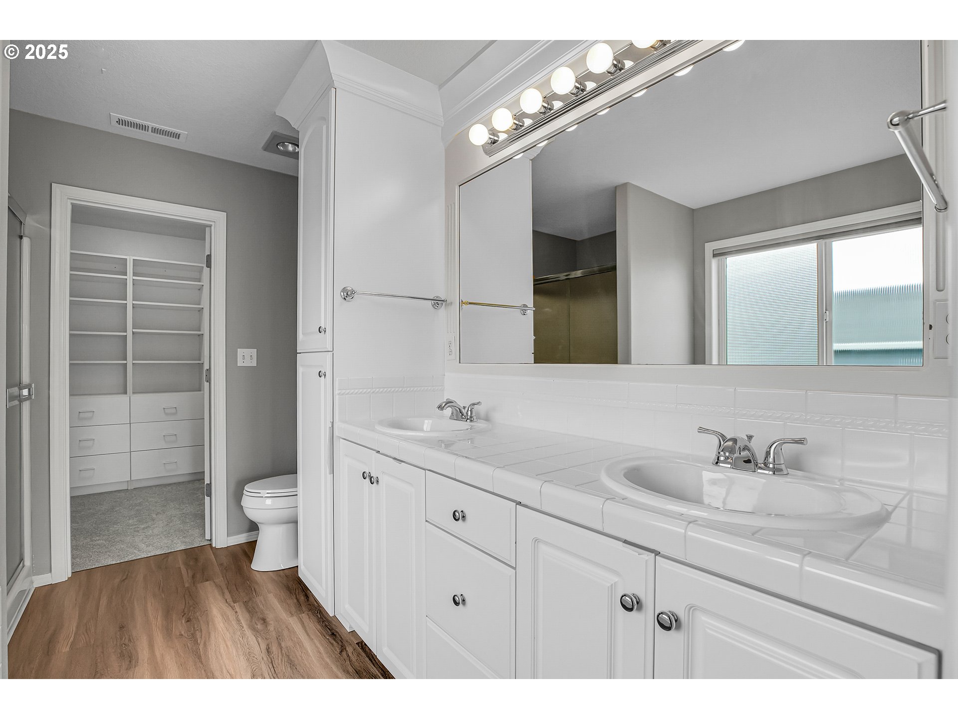 16099 Southeast Venice Ridge Way Damascus, OR 97089 - Photo 34 of 43