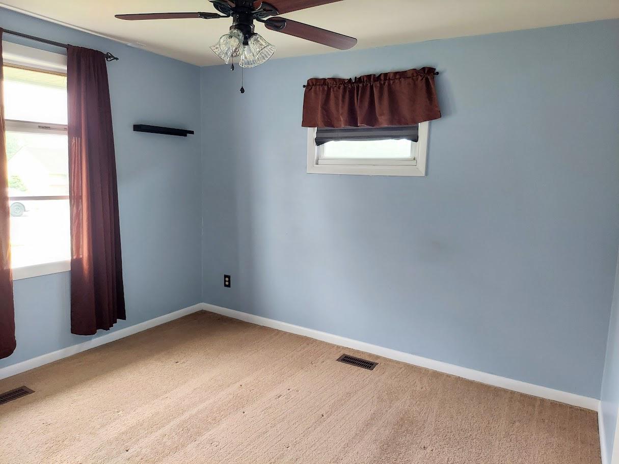 1112 Monmouth Road Woodbury, NJ 08096 - Photo 17 of 27 Bedroom 2