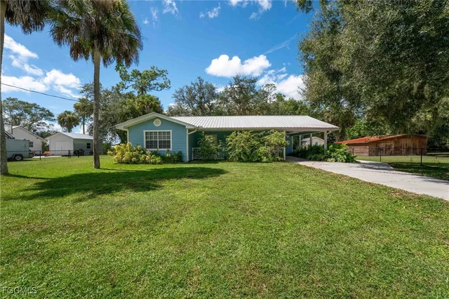 $249,000 | 1076 Park Drive, LaBelle, FL 33935