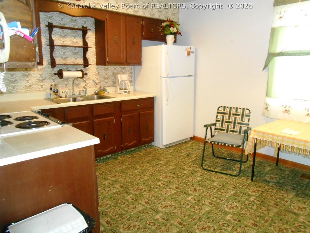 100 Layne Street Letart, WV 25253 - Photo 2 of 16 Gallery Image 2