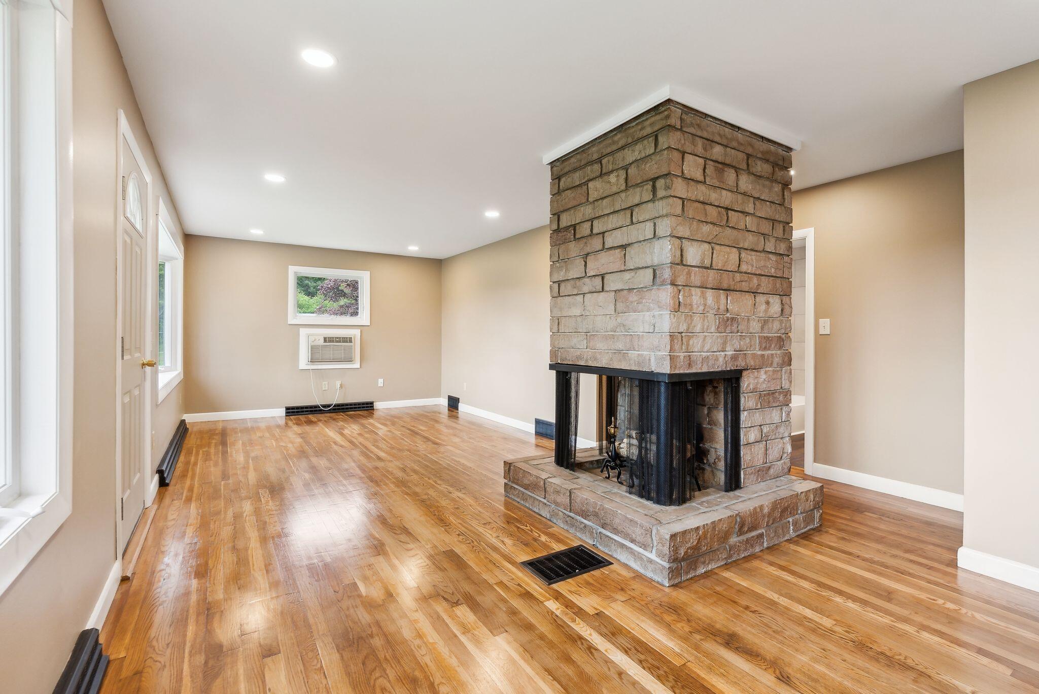 7 Alweber Road Windham, ME 04062 - Photo 13 of 27 13_DSC03129