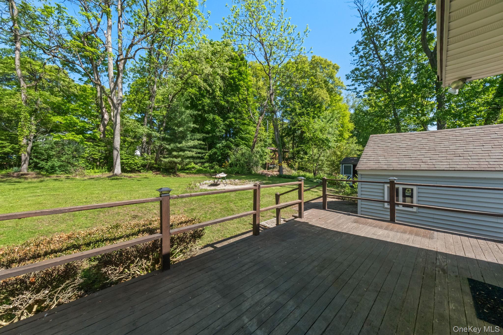 189 Lakeside Road Newburgh, NY 12550 - Photo 30 of 33