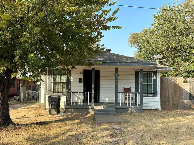 $1,550 | 2710 Mitchell Street, Dallas, TX 75210