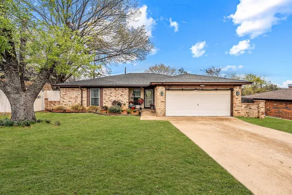 $329,900 | 748 Regency Drive, Hurst, TX 76054