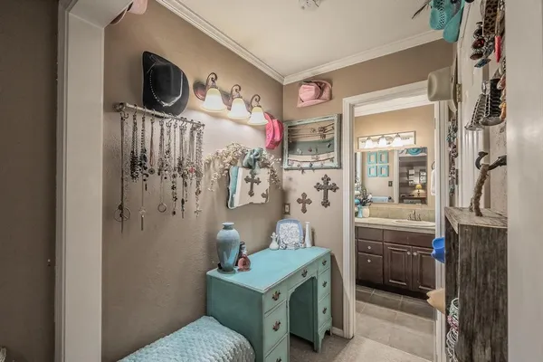 $329,900 | 748 Regency Drive, Hurst, TX 76054