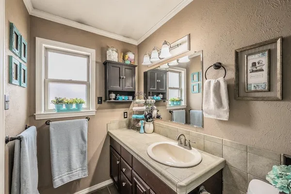 $329,900 | 748 Regency Drive, Hurst, TX 76054