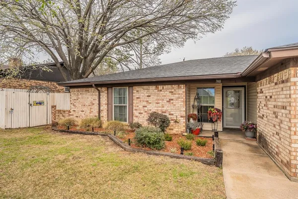 $329,900 | 748 Regency Drive, Hurst, TX 76054