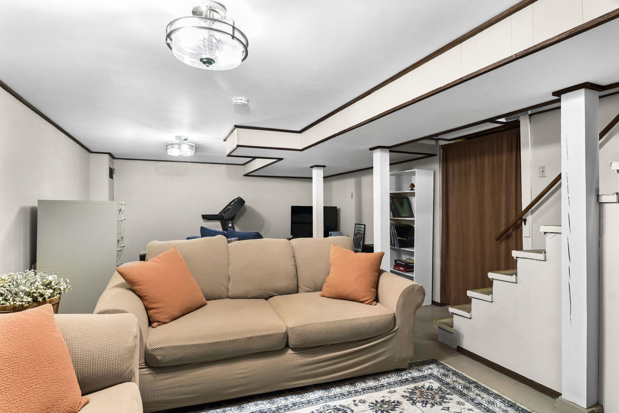 4329 Doncaster Drive Madison, WI 53711 - Photo 12 of 16