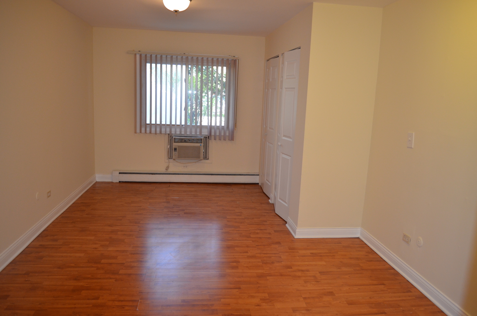 10361 Dearlove Road, Unit 1I Glenview, IL 60025 - Photo 14 of 32