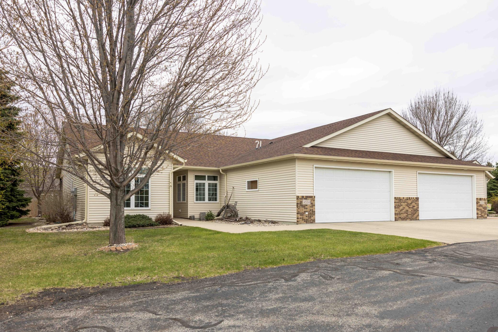 4534 3rd Street South Moorhead, MN 56560 - Photo 3 of 30