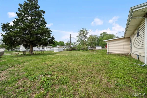$305,000 | 1201 Clearview Drive, St. Charles, MO 63303