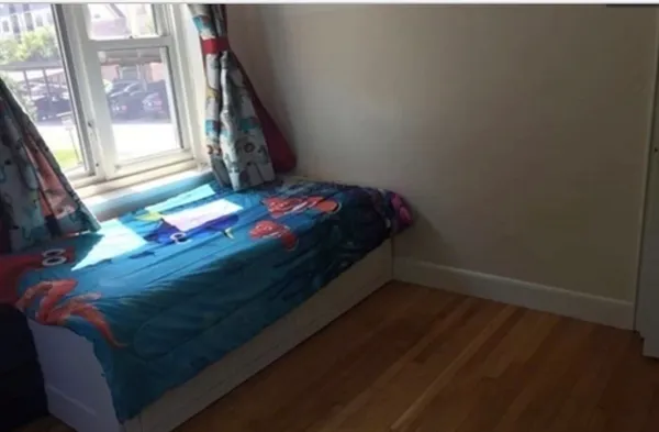 $3,000 | 136 Boylston Street, Unit 1, Newton, MA 02467