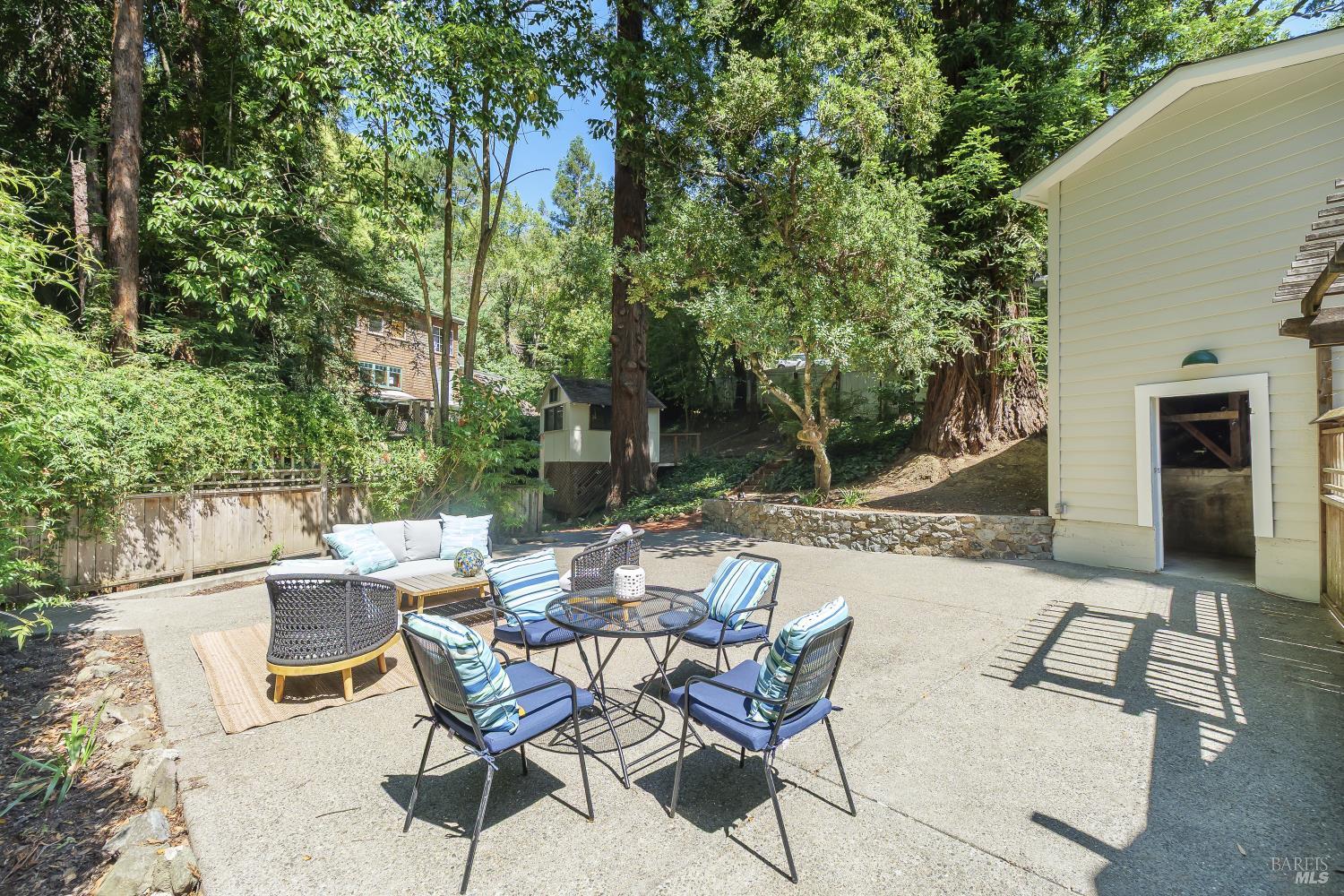 139 Scenic Road Fairfax, CA 94930 - Photo 30 of 47